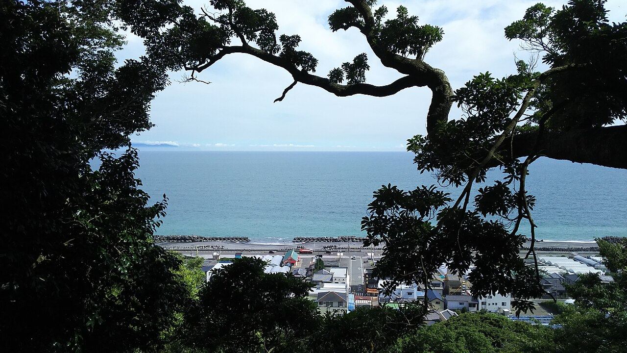 久能山から望む駿河湾